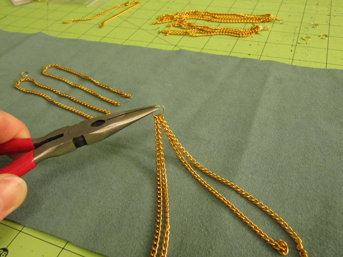 Chain Tassel Step 2