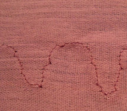 My machine stitch is not as beautiful as the original.