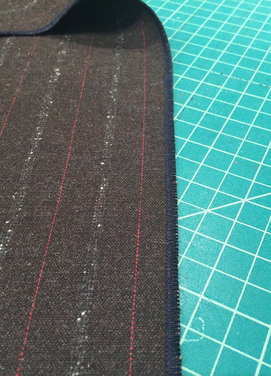 gifts to sew- scarf with long edge finish