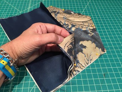 lining envelope clutch